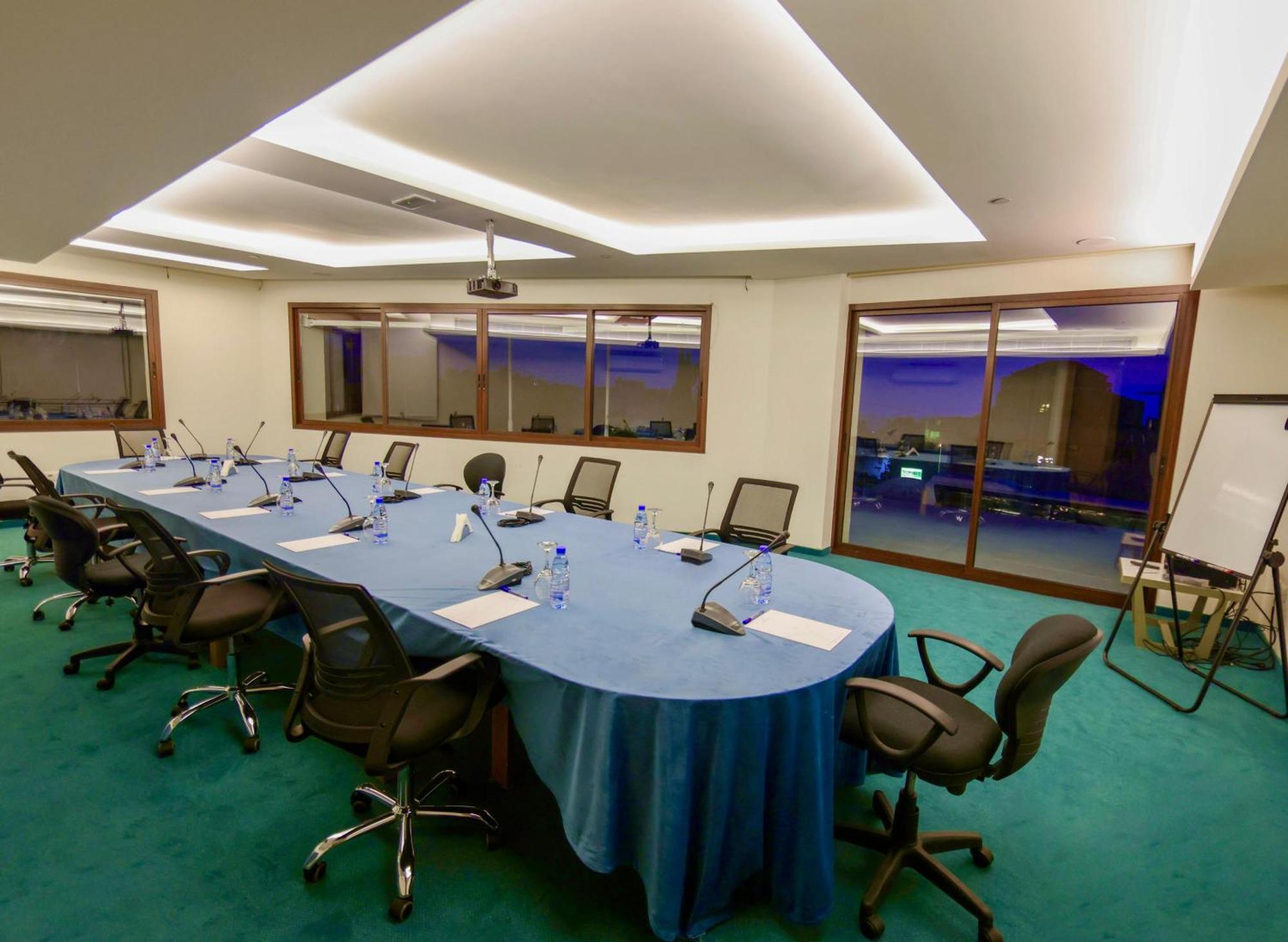 Majestic Byblos Grand Hotel Extérieur photo